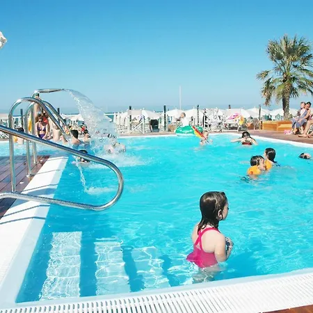 Puccini Hotel 2*