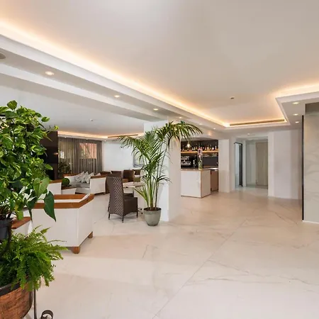 Atlas Hotel 3*