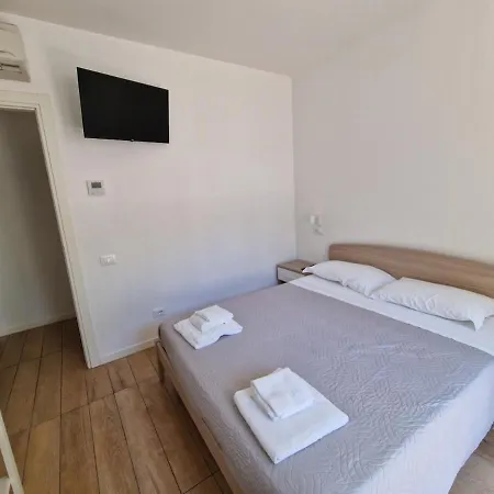 Aparthotel Antares Riccione