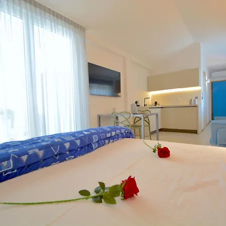 Prime Blue - Con Jacuzzi Privata Riccione