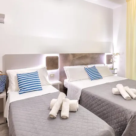 Condor - Con Piscina Riccione