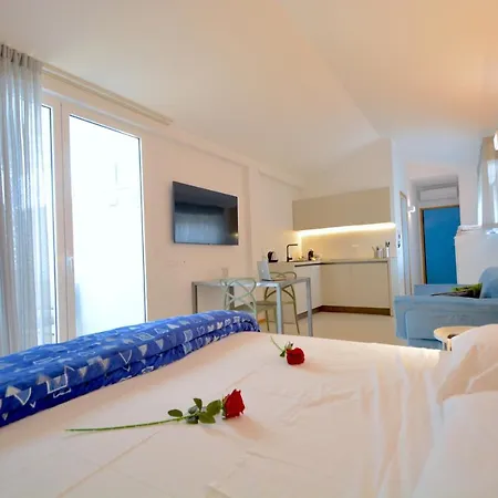 Prime Blue - Con Jacuzzi Privata * Riccione