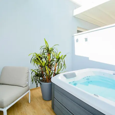Prime Blue - Con Jacuzzi Privata Aparthotel Riccione