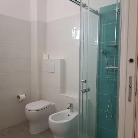 Hotel Susy - Ambienti Rinnovati 2022 - Direttamente Su Viale Dante E A Due Passi Dal Mare Riccione