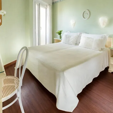 Hotel Admiral - On The 3*