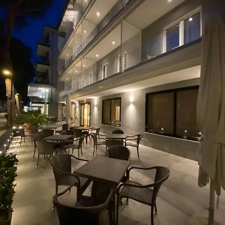Hotel Balaton