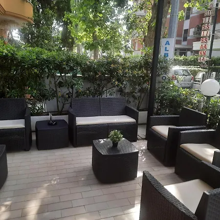 Barbiani Hotel 2*