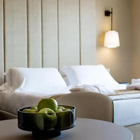 Hotel Ceccarini 9 4*