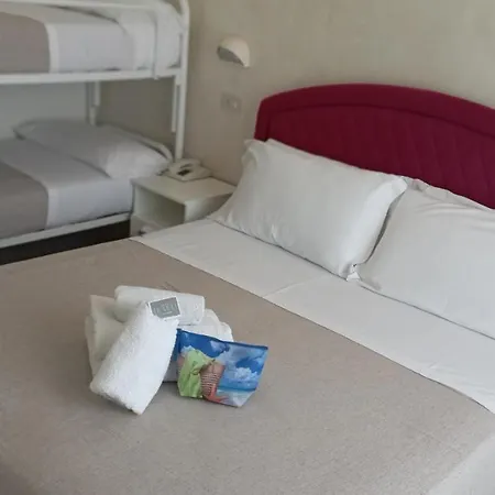 Raul Hotel