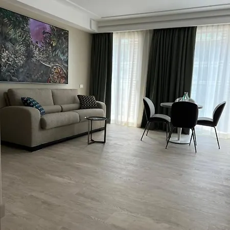 Hotel Ceccarini 9 4*