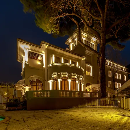 Hotel De La