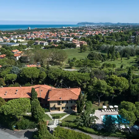 Residenze Al Colle Dei Pini 3*