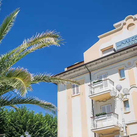 Luna E Aqua Only Adults +12 Hotel Riccione