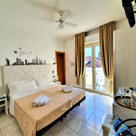Hotel Marina 3*