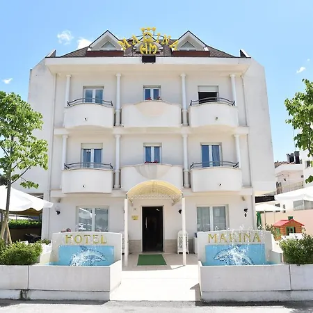 Marina Hotel 3*