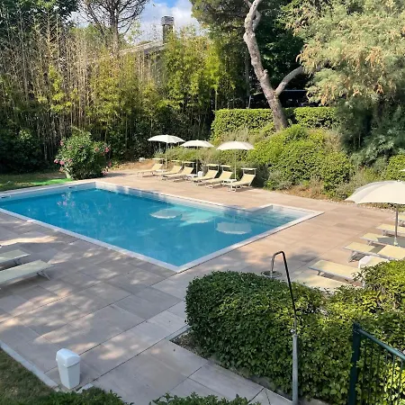 Residenze Al Colle Dei Pini Riccione