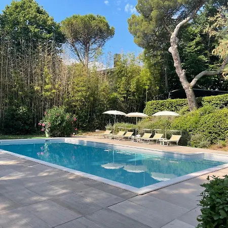 Aparthotel Residenze Al Colle Dei Pini Riccione