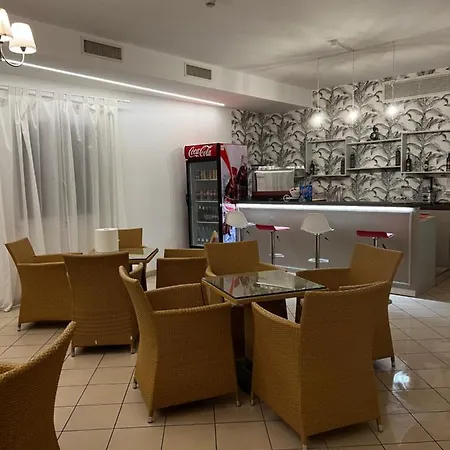 Trieste Hotel 2*