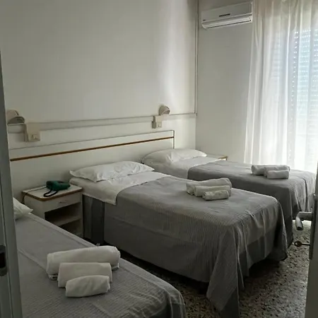 Trieste Hotel 2*