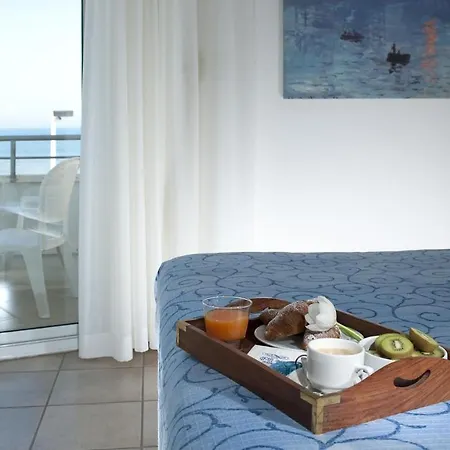 Rex - Fronte Mare 3*