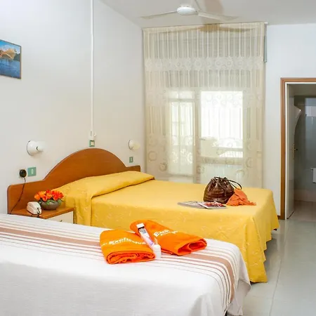 Hotel Exclusive In Pieno Centro - Nuova Gestione 2025 Riccione