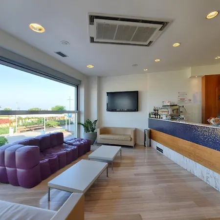 Rex - Fronte Mare Riccione