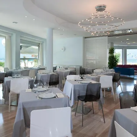 Hotel Rex - Fronte Mare 3*