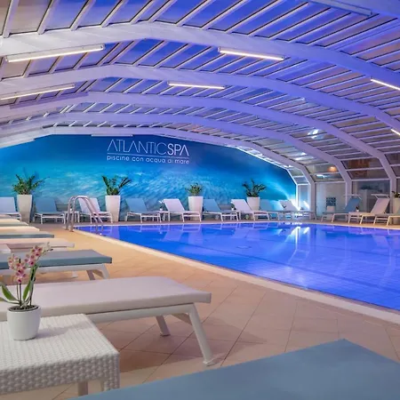 Hotel Atlantic & 4*