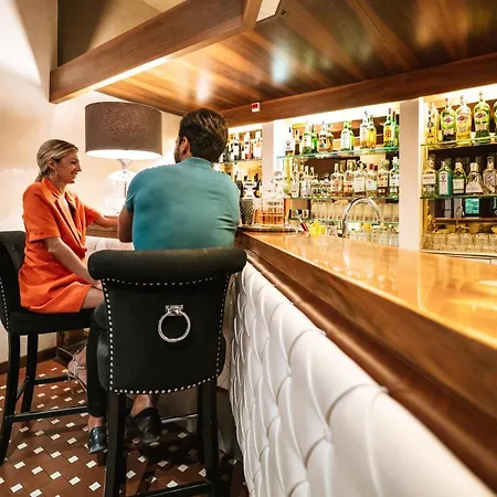 酒店 德拉威乐酒店 4*