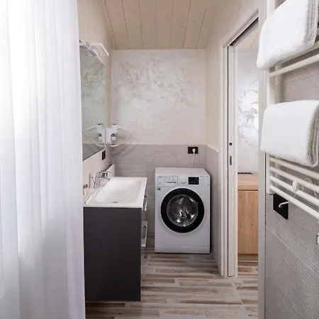Apartmanhotel Elegance 4*