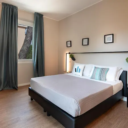 Vagabond Hotel