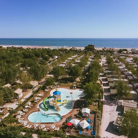 Club Del Sole Romagna Family Parque de vacaciones 4*