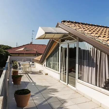 Aparthotel Nest - A Pochi Passi Dal Mare Riccione