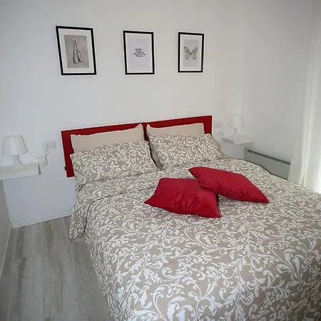 Apartment Blancohouse - Con Piscina Sul Parco