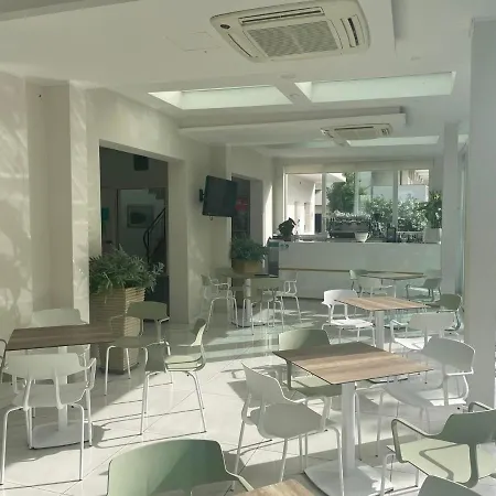 酒店 Astra