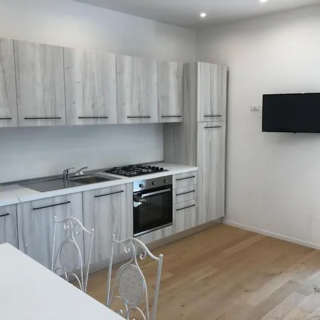 Cairoli Apartment