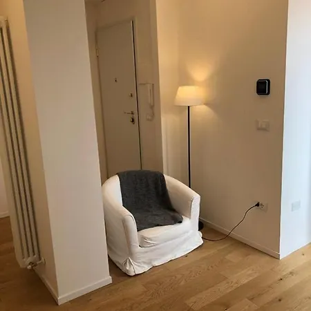 Cairoli Apartment