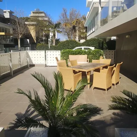 Appartamento Smart A 30m Da Viale Dante E 100m Dal Mare *