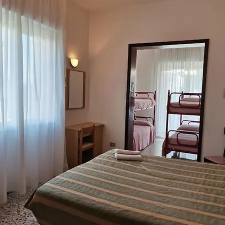 Moresco - Piscina Village Hotel Riccione