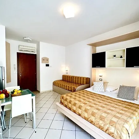 Aparthotel Mareo 3*