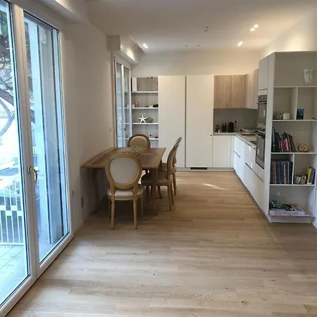 Apartment Cairoli *