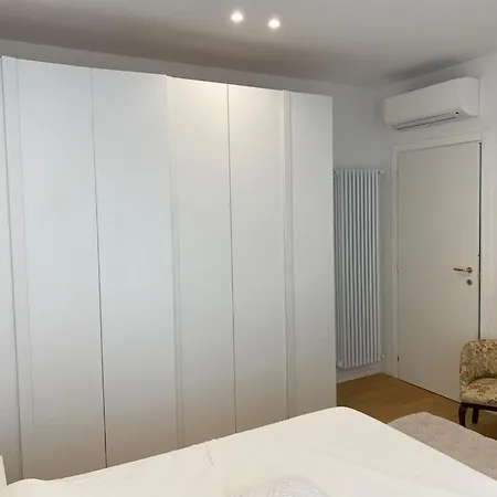 Cairoli Apartment *