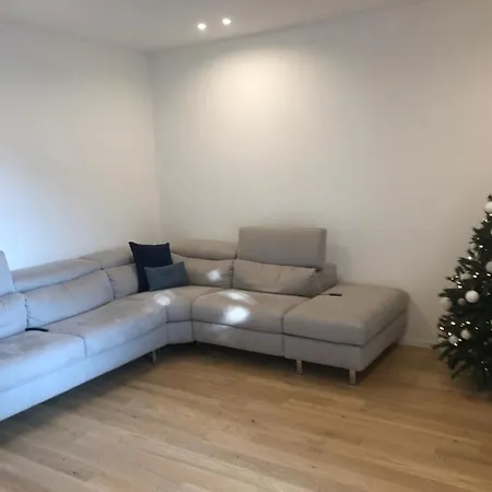 Apartment Cairoli