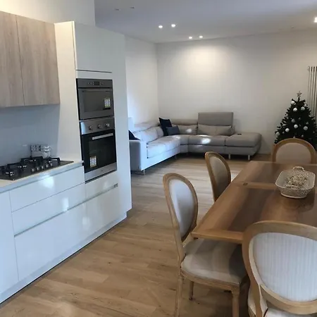 Apartment Cairoli *