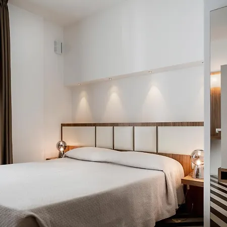 Dan Hotel