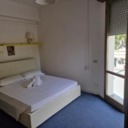 Apartment Cairoli *
