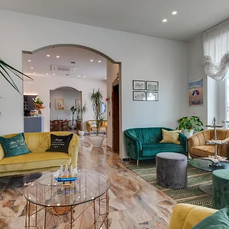 Hotel Cigno D'oro 3*