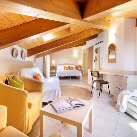 Balaton Hotel