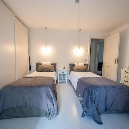 Loggia Megamare Apartment *