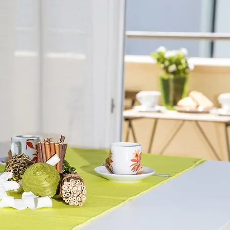 Green Apartmanhotel 2*